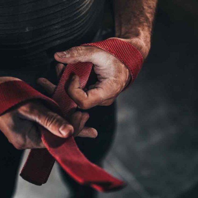 Beneficios Straps ¿Son necesarios para levantar pesas?